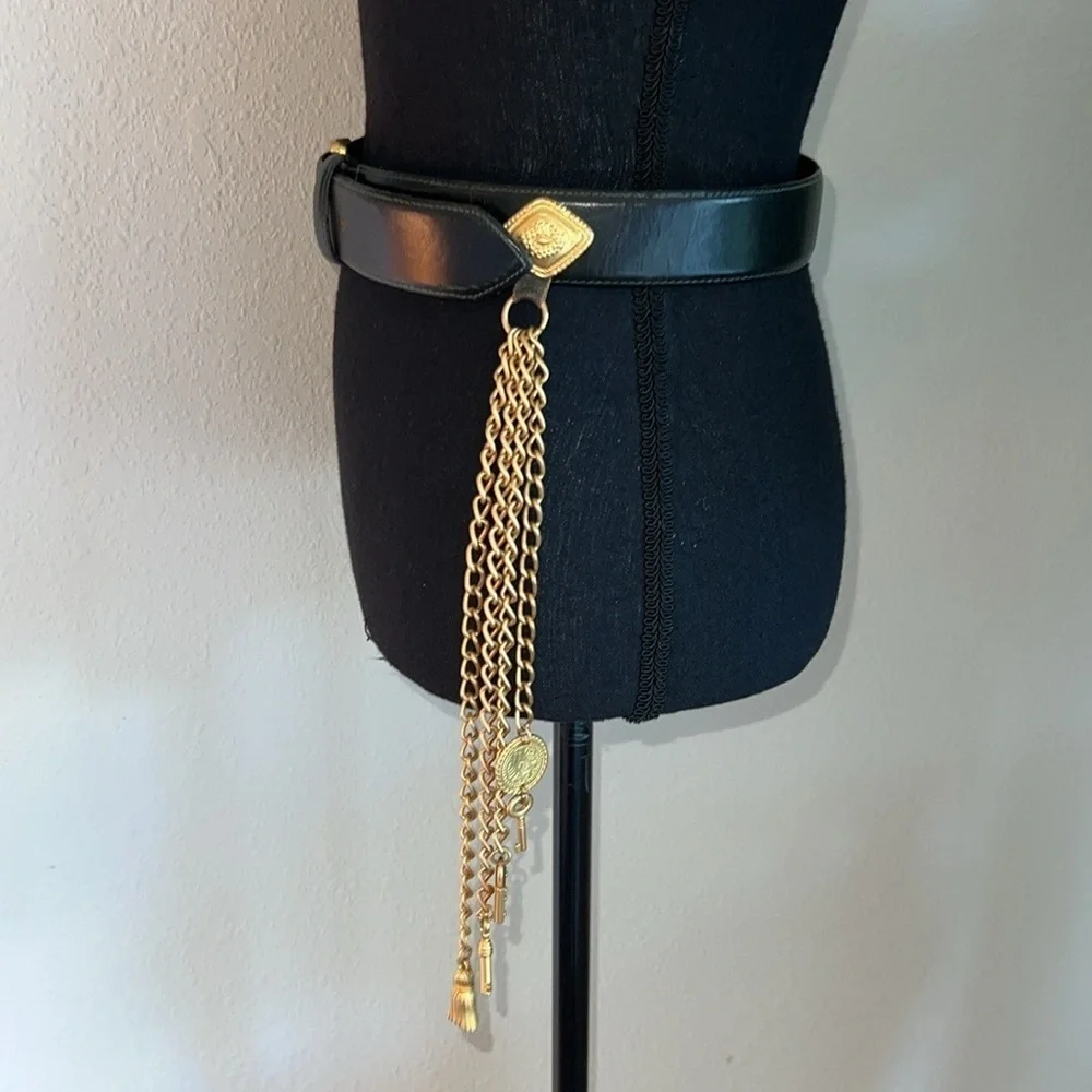 ESCADA Women’s Collaboration with Avignon Black Leather Belt Gilded Gold Charms